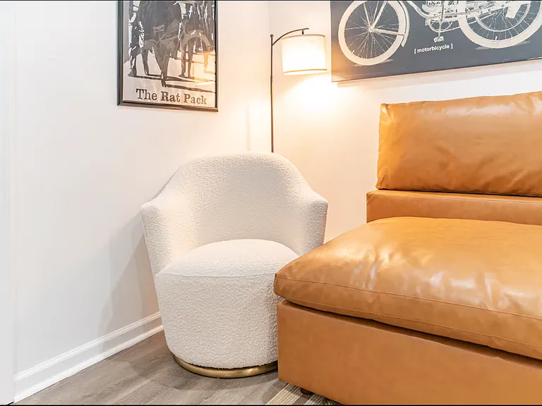 166 Elm St #1L — Photo 22