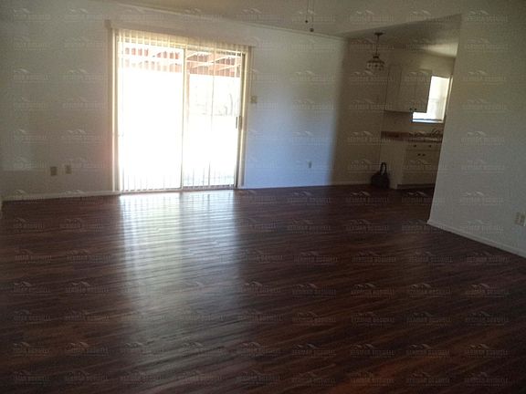 3rd image of 1212 Rosewood Ln