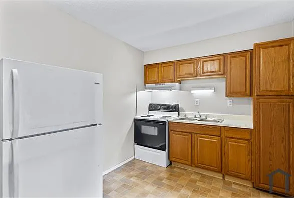 5800 Santa Fe Trl — Photo 30