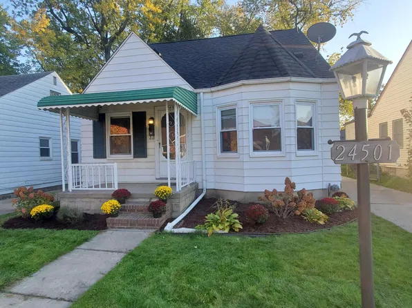 24501 Penn St, Dearborn, MI 48124