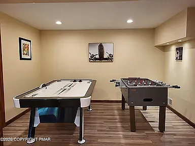 251 Dorchester Dr — Photo 15