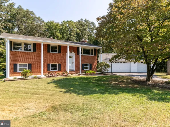 443 Brightwood Rd, Millersville, MD 21108