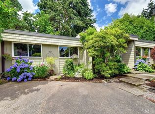 18619 105th Ave NE, Bothell, WA 98011