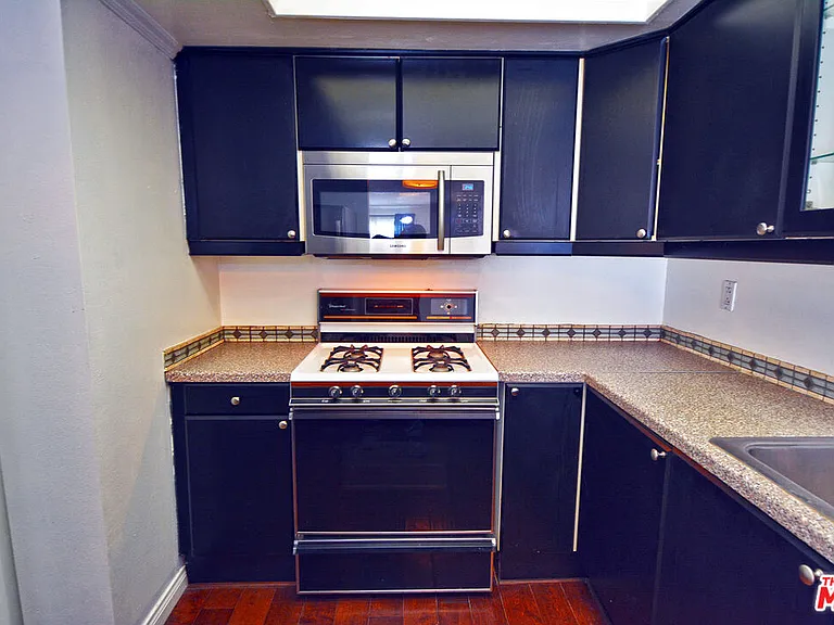 618 N Howard St #241 — Photo 13