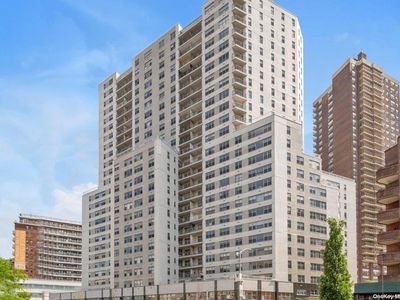 125-10 Queens Boulevard #502, Kew Gardens, NY, 11415
