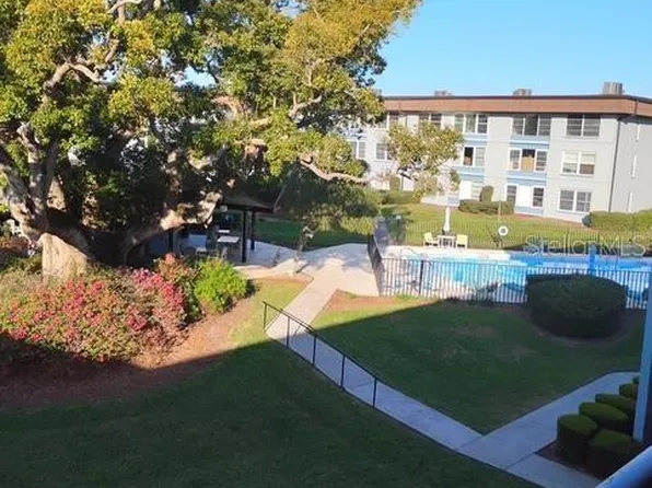 333 Lake Howard Dr NW APT 302D, Winter Haven, FL 33880