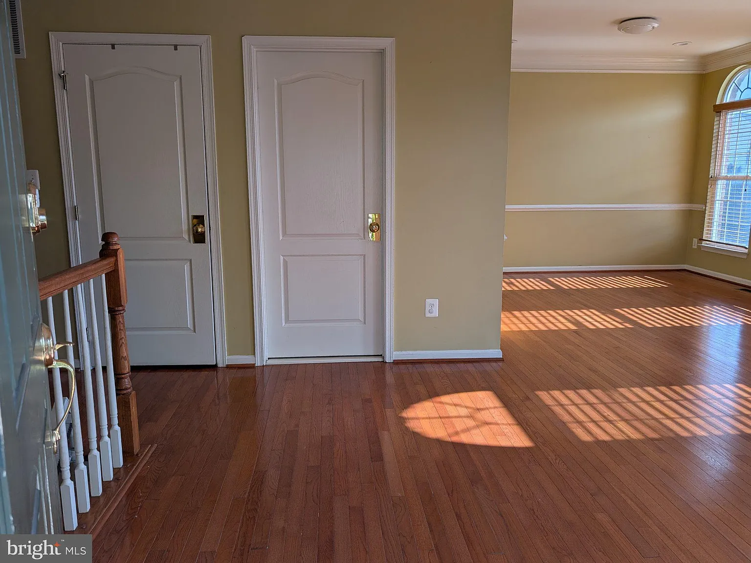 3 bed, 3.5 bath, 2524 sqft, $3,200 — Photo 4