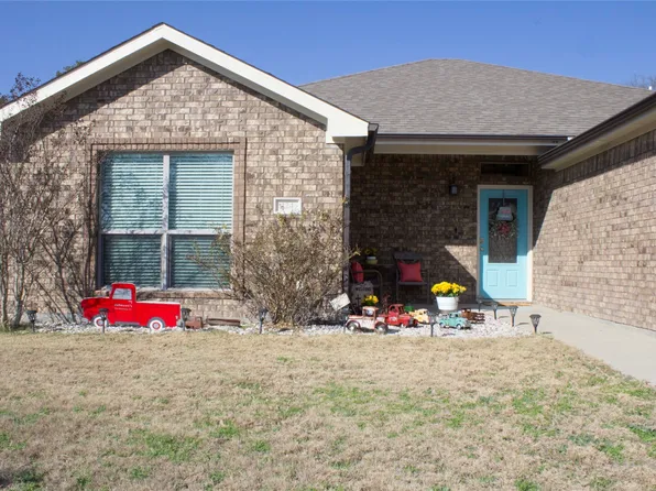 124 Barbara St, Gatesville, TX 76528