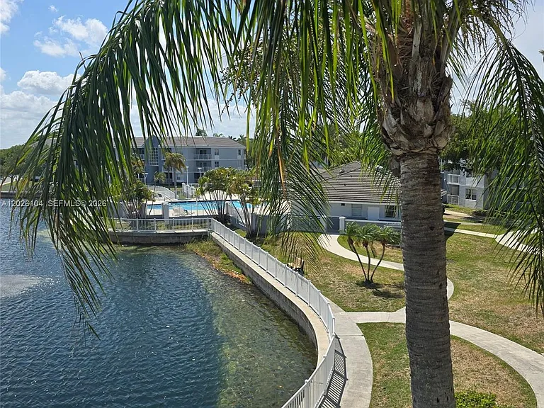 8600 SW 212th St #308 — Photo 19