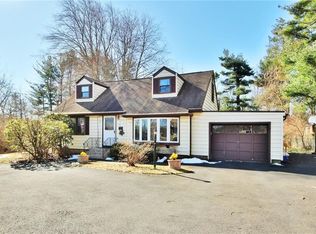 33 Collyer Ave, New City, NY 10956