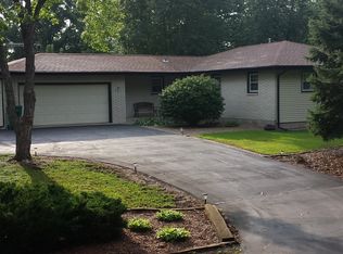 24757 W Meadowlark Dr, Channahon, IL 60410