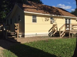 2734 E Washington Ave, Des Moines, IA 50317