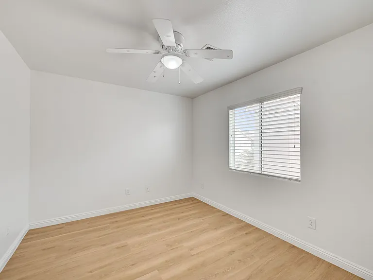 8918 Houston Ridge Ave — Photo 36