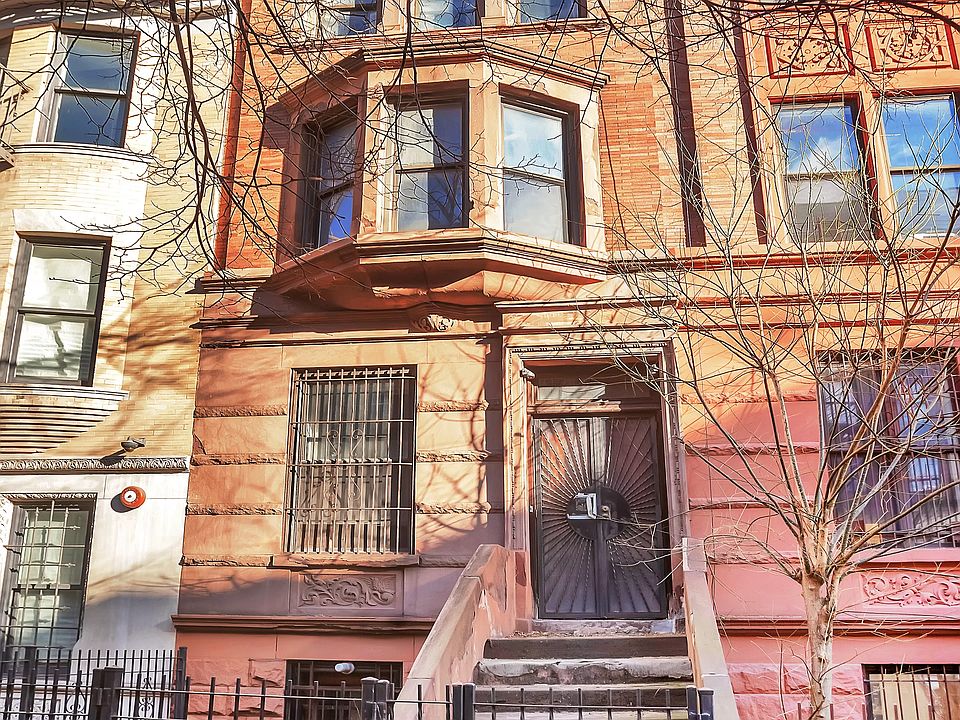 2nd image of 233 W 113th St #1
