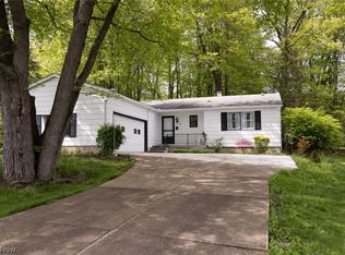 1617 Rockwood Dr, Youngstown, OH 44505