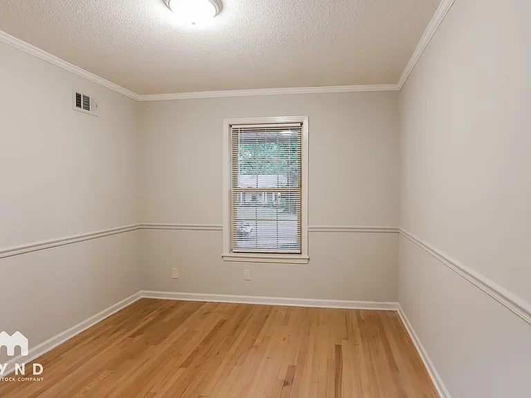 1176 Cedar Cir S — Photo 13