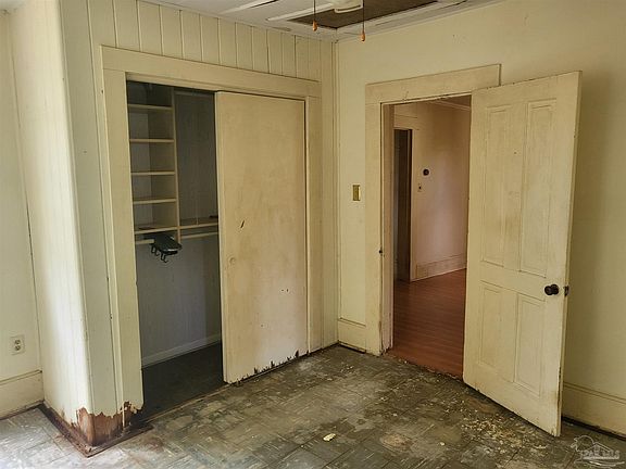 5th image of 1301/1305 E La Rua St