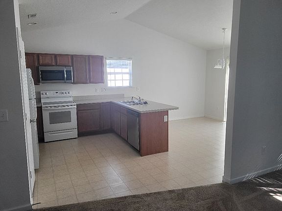2nd image of 105 Waukegan Way