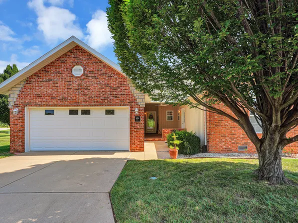 1404 N Sandy Creek Circle Unit 1, Nixa, MO 65714