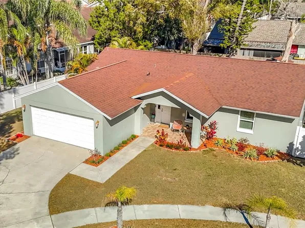 21515 Curlew Ct, Lutz, FL 33549