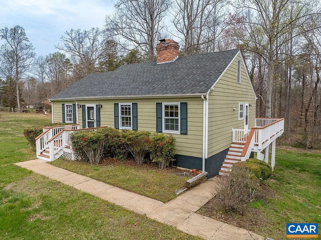 7726 Albevanna Spring Rd photo 1