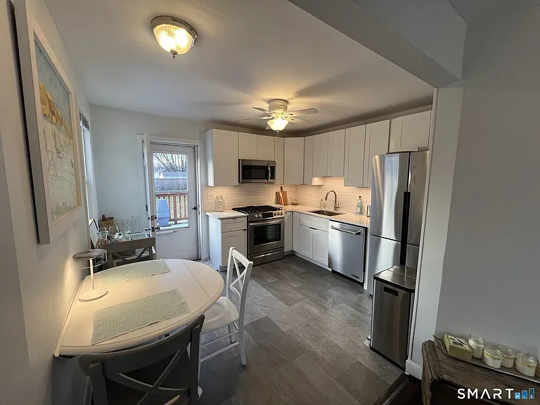 58 Annawon Ave — Photo 5