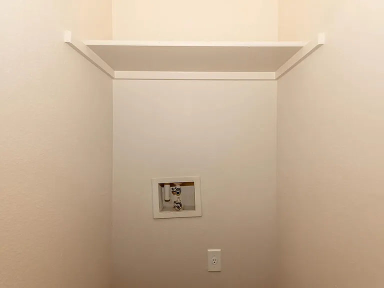 Amelia Parc Sr II — Photo 30