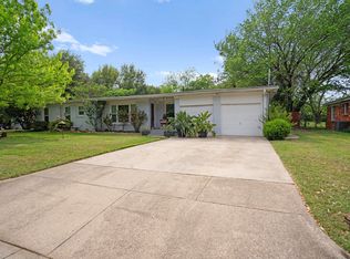 1106 Warden St, Benbrook, TX 76126