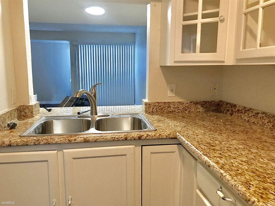 1st image of 978 S Weatherred Dr #978