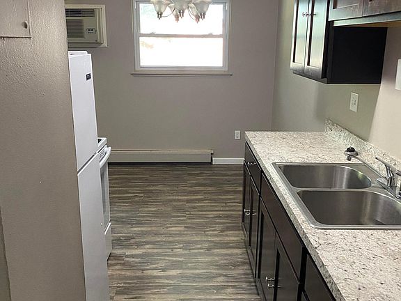 2nd image of 902 E Sturgis St #9012506