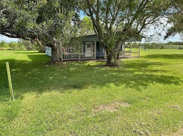 5589 County Road 469, Brazoria, TX 77422