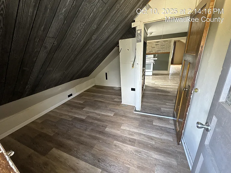 222 N 73rd St #A — Photo 11