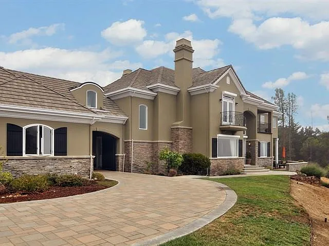 16400 Bohlman Rd photo 1