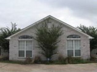 1409 Western Oaks Ct, Bryan, TX 77807
