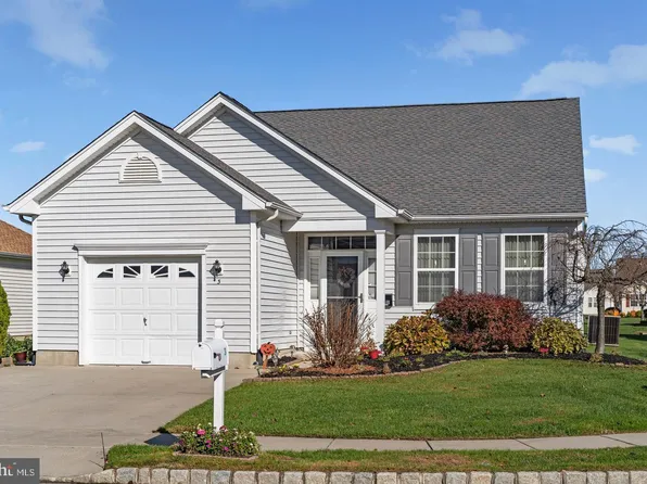 3 Copeland Ct, Sewell, NJ 08080