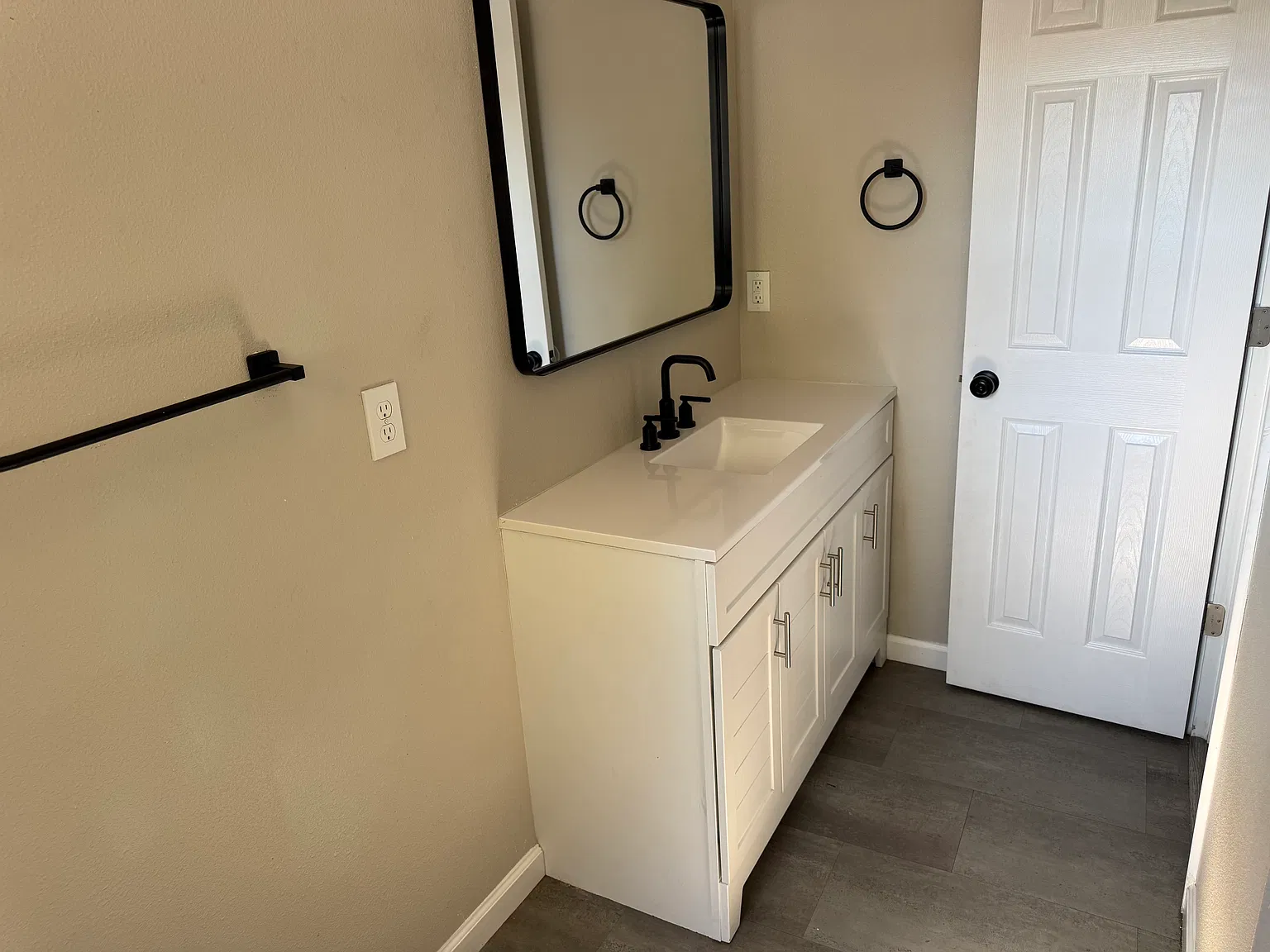 2 bed, 816 sqft, $1,395 — Photo 4