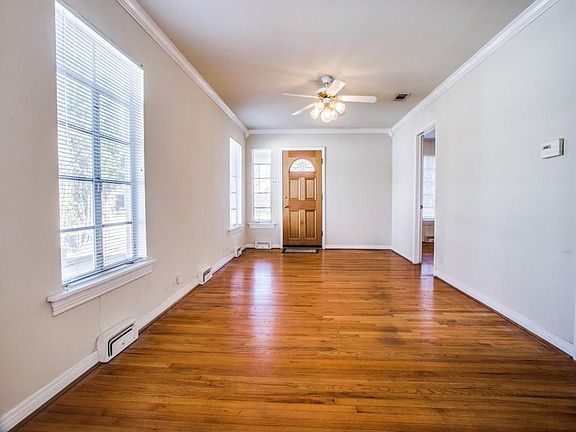4th image of 7334 La Vista Dr