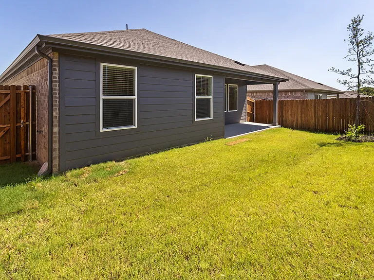 3412 Spur Run — Photo 37