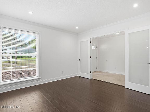 4th image of 12787 JULINGTON Road