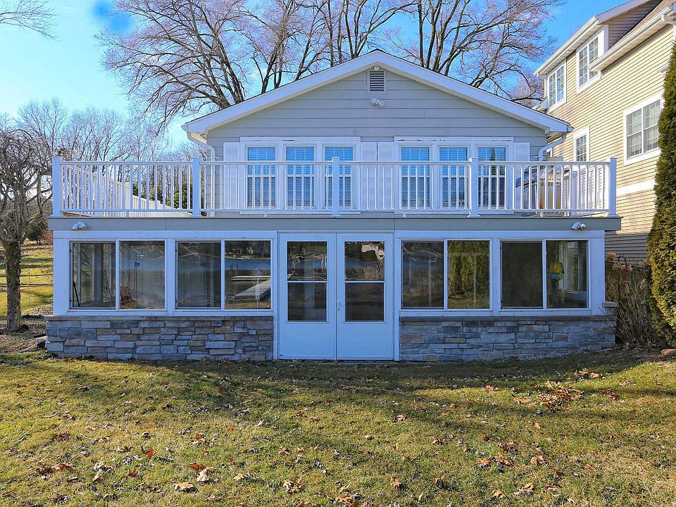 1st image of 50595 W Lakeshore Dr