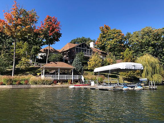 2nd image of 11122 Catamaran Ct