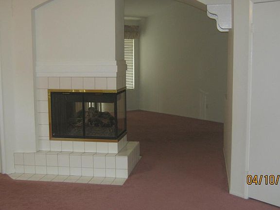 4th image of 31155 Willowood Way
