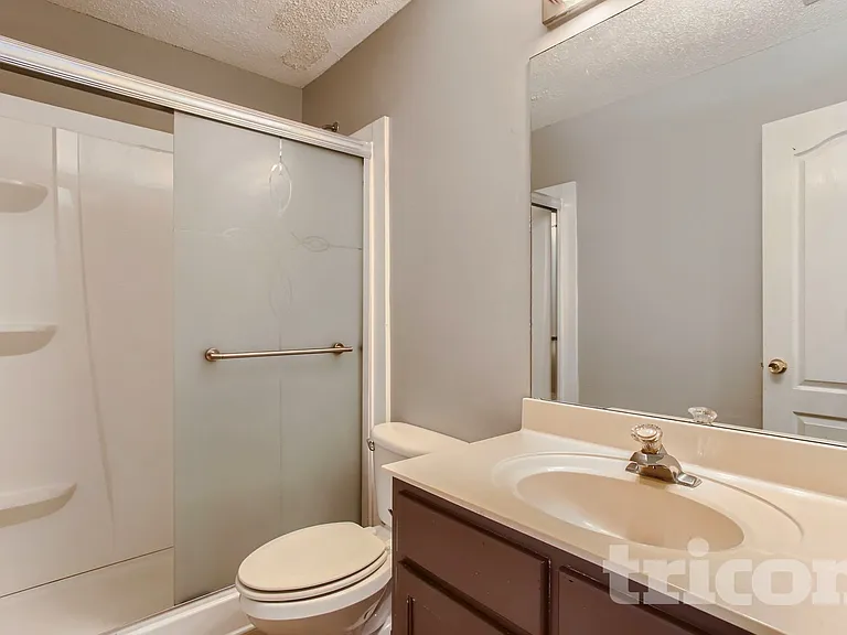 1105 River Green Ct — Photo 10