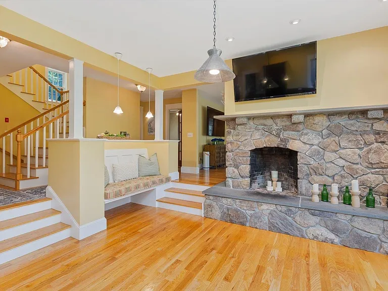 662 Hurricane Rd — Photo 9