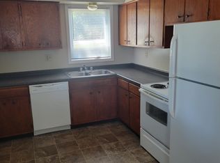 2300 Pine St #5, Hastings, MN 55033