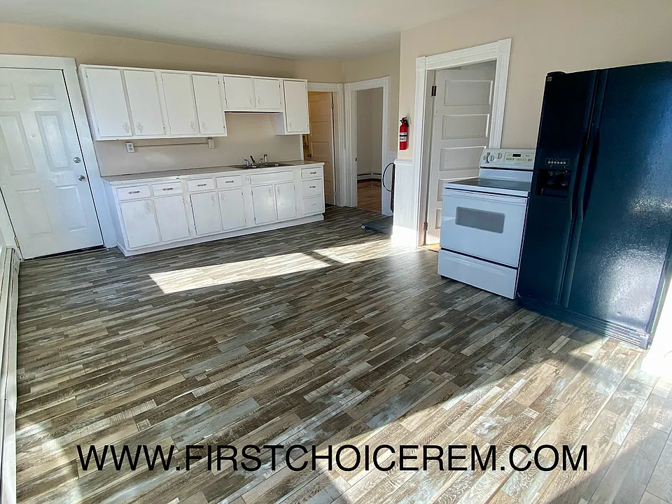 51 Pierce St #4