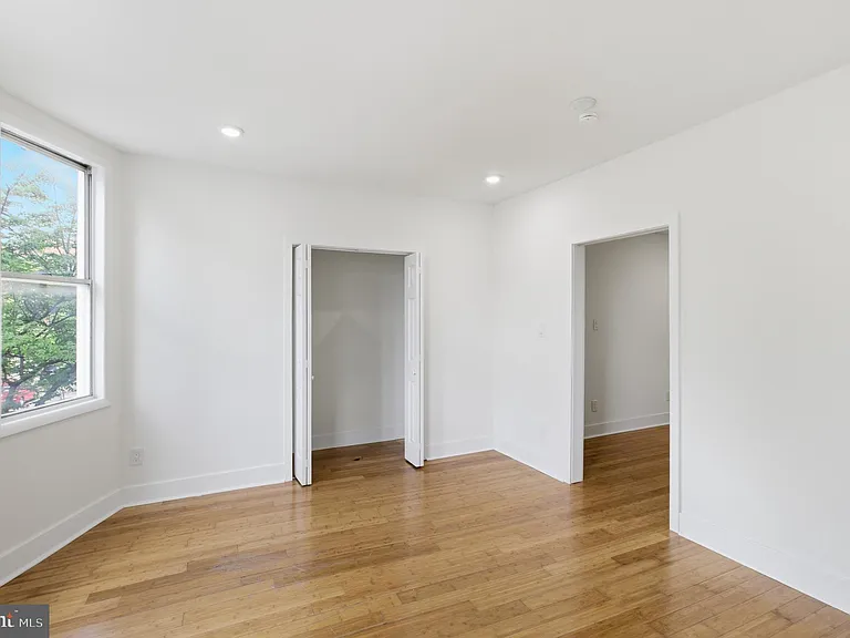 5939 Drexel Rd #CARRIAGE — Photo 5