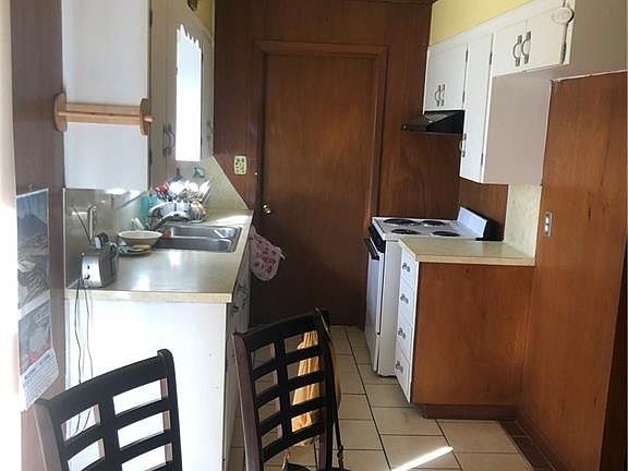 5th image of 14 Green Ct