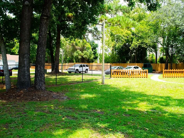 Welcome to Villa Pines at Baymeadows! — Photo 17