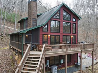 63 Lake Ct, Ellijay, GA 30536